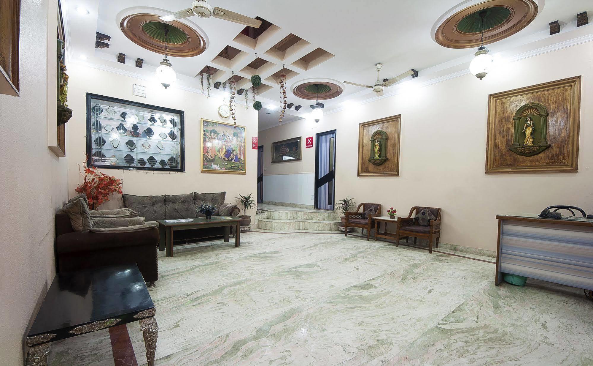 Hotel Oyo 3472 Rama