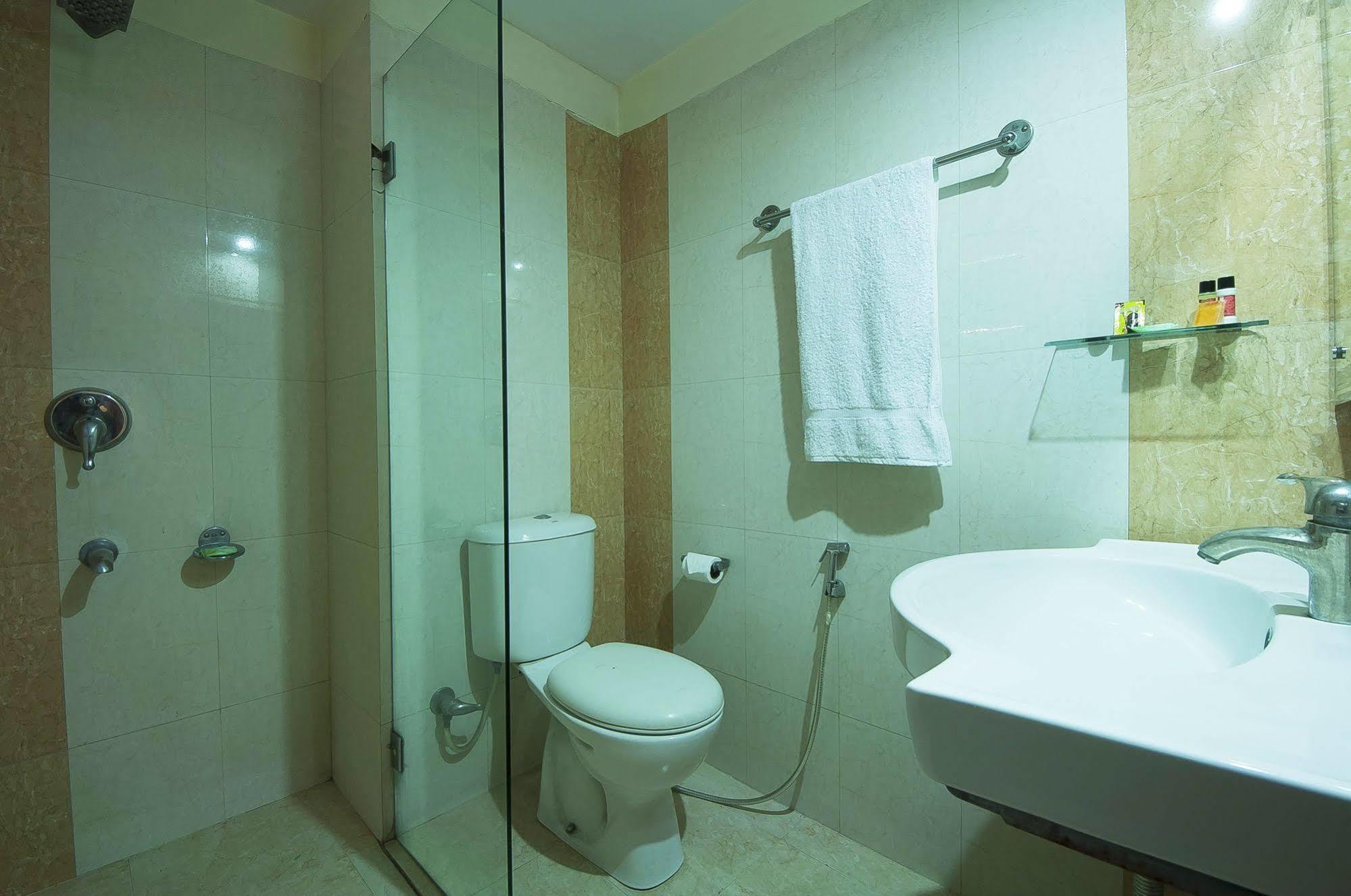 Hotel Oyo 3472 Rama 3*
